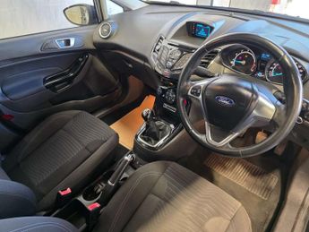 Ford FIESTA 1.0T EcoBoost Zetec Hatchback 5dr Petrol Manual Euro 6 (s/s) (10