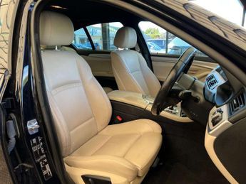 BMW 5 SERIES 2.0 520d M Sport Auto 4dr