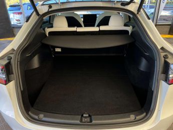 TESLA MODEL Y ModeL Y Long Range AWD 4WD 5dr