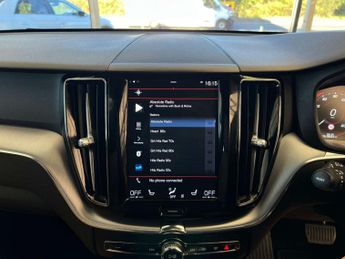 VOLVO XC60 2.0 XC60 Momentum D4 AWD Auto 4WD 5dr
