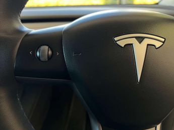 TESLA MODEL Y ModeL Y Long Range AWD 4WD 5dr