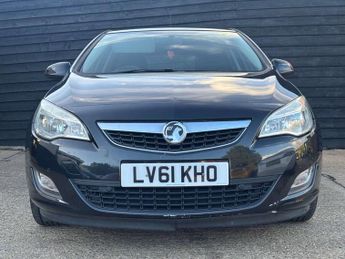 Vauxhall Astra 1.6 Astra Exclusive Auto 5dr