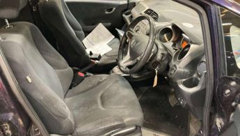 Honda JAZZ 1.3 Jazz i-VTec EX Semi-Auto 5dr