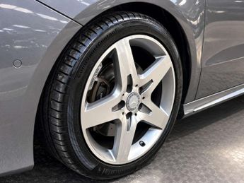 Mercedes-Benz B-CLASS 2.1 B 200 AMG Line Executive D Auto 5dr