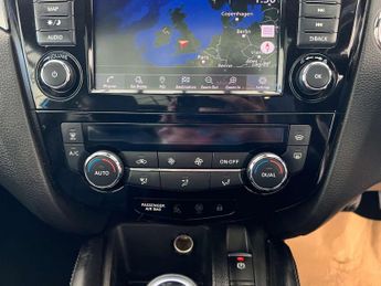 NISSAN QASHQAI 1.5 Qashqai Tekna+ dCi Semi-Auto 5dr