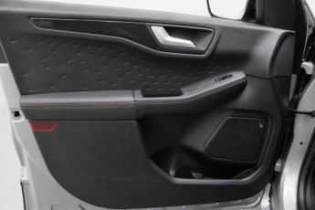 FORD KUGA 2.5 EcoBoost Duratec 14.4kWh ST-Line X SUV 5dr Petrol Plug-in Hy
