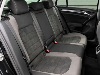 Volkswagen Golf 2.0 Golf GT TDI BlueMotion Technology Semi-Auto 5dr