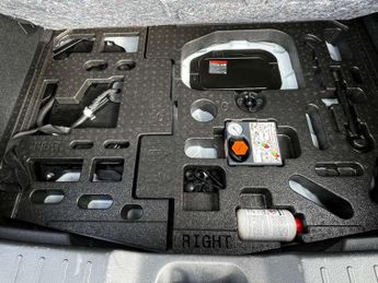 NISSAN JUKE 1.6 Juke Tekna HEV CVT 5dr