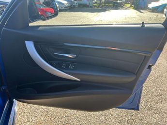 BMW 3 SERIES 2.0 320d M Sport Saloon 4dr Diesel Auto Euro 6 (s/s) (190 ps)