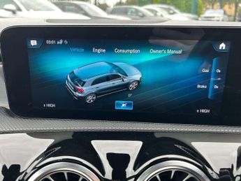 Mercedes-Benz A CLASS 2.0 A220d AMG Line (Premium Plus 2) Hatchback 5dr Diesel 8G-DCT 