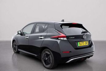 NISSAN LEAF 39kWh N-Connecta Hatchback 5dr Electric Auto (150 ps)