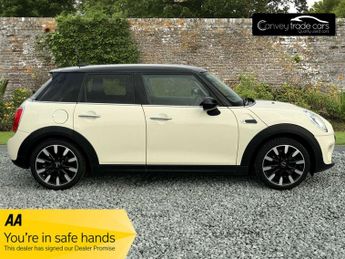 MINI HATCH 1.5 Cooper Auto 5dr