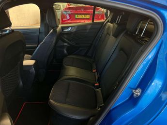 FORD FOCUS 1.5 Focus ST-Line X TDCi Auto 5dr