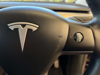TESLA MODEL Y ModeL Y Long Range AWD 4WD 5dr