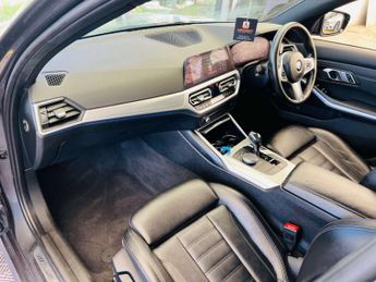 BMW 3 SERIES 2.0 330I M Sport Auto 4dr