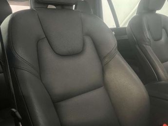 VOLVO XC90 2.0 XC90 Core B5 MHEV AWD Auto 4WD 5dr