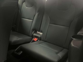 VOLVO XC90 2.0 XC90 Core B5 MHEV AWD Auto 4WD 5dr