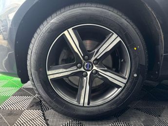 VOLVO XC60 2.0 XC60 R-Design Nav D4 Auto 5dr