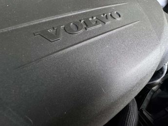 VOLVO XC60 2.0 XC60 R-Design Nav D4 Auto 5dr
