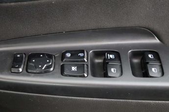 Hyundai KONA 1.0 T-GDi MHEV SE Connect SUV 5dr Petrol Hybrid Manual Euro 6 (s