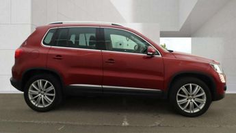 Volkswagen Tiguan 2.0 TDI BlueMotion Tech Match Edition SUV 5dr Diesel DSG 4WD Eur