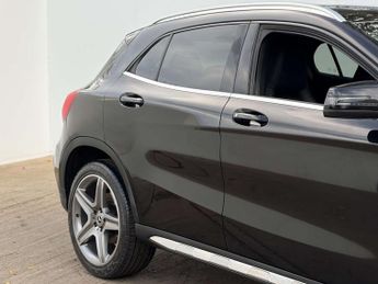Mercedes-Benz GLA 2.1 GLA 200 AMG Line D 4Matic Auto 4WD 5dr