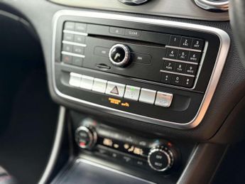 Mercedes-Benz GLA 2.1 GLA 200 AMG Line D 4Matic Auto 4WD 5dr