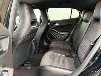 Mercedes-Benz GLA 2.1 GLA 200 AMG Line D 4Matic Auto 4WD 5dr