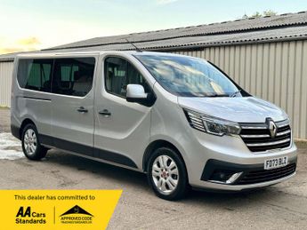 Renault Trafic 2.0 dCi LL30 Advance EDC L2 H1 Euro 6 (s/s) 5dr (9 Seat)
