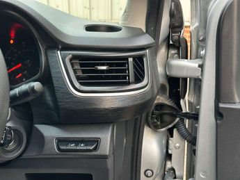 Renault Trafic 2.0 dCi LL30 Advance EDC L2 H1 Euro 6 (s/s) 5dr (9 Seat)