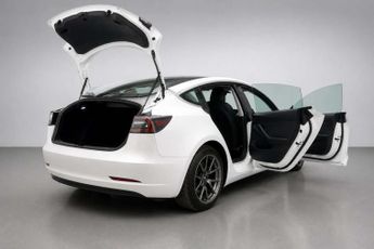 TESLA MODEL 3 Standard Range Plus Saloon 4dr Electric Auto RWD (241 bhp)