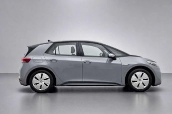 VOLKSWAGEN ID.3 Pro 58kWh Life Hatchback 5dr Electric Auto (145 ps)