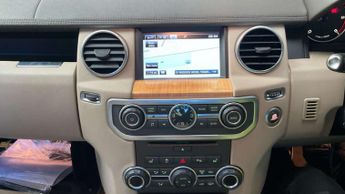Land Rover Discovery 4 3.0 SD V6 HSE SUV 5dr Diesel Auto 4WD Euro 5 (s/s) (255 bhp)