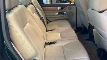 Land Rover Discovery 4 3.0 SD V6 HSE SUV 5dr Diesel Auto 4WD Euro 5 (s/s) (255 bhp)