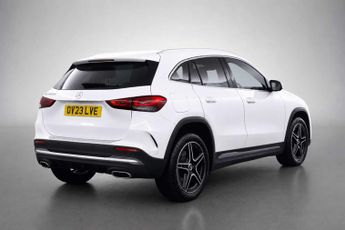 MERCEDES-BENZ GLA 1.3 GLA250e 15.6kWh AMG Line (Executive) SUV 5dr Petrol Plug-in 