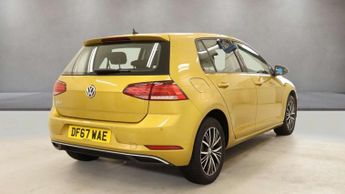 VOLKSWAGEN GOLF 1.0 TSI SE Nav Hatchback 5dr Petrol DSG Euro 6 (s/s) (110 bhp)
