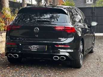 VOLKSWAGEN GOLF 2.0 Golf R TSi 4Motion Semi-Auto 4WD 5dr