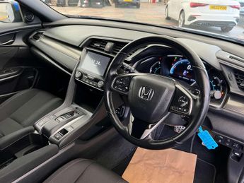 HONDA CIVIC 1.6 Civic SR i-DTec Auto 5dr