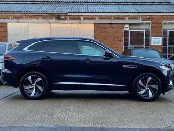 Jaguar F-PACE 2.0 D200 MHEV R-Dynamic S SUV 5dr Diesel Auto AWD Euro 6 (s/s) (