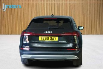 Audi e-tron 55 SUV 5dr Electric Auto quattro 95kWh (408 ps)