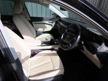 Audi e-tron 50 Technik SUV 5dr Electric Auto quattro 71.2kWh (313 ps)