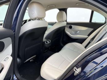 Mercedes-Benz C-CLASS 1.6 C200 D Sport Auto 4dr