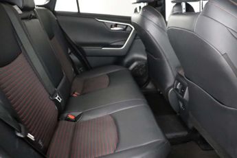Toyota RAV4 2.5 VVT 18.1kWh Dynamic SUV 5dr Petrol Plug-in Hybrid CVT 4WD Eu