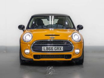MINI HATCH 2.0 Cooper SD Auto 3dr