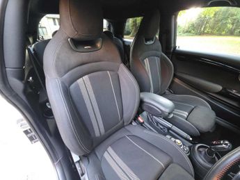MINI HATCH 2.0 Cooper S Sport Auto 3dr