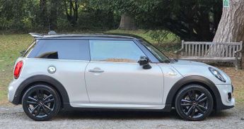 MINI HATCH 2.0 Cooper S Sport Auto 3dr