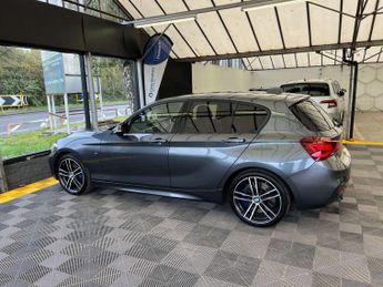 BMW 1 SERIES 2.0 120d M Sport Shadow Edition Auto 5dr