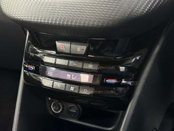 PEUGEOT 208 1.6 208 GT Line Blue HDi S/S 3dr