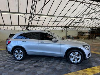 MERCEDES-BENZ GLC 2.1 GLC 220 D 4Matic Sport Premium Auto 4WD 5dr