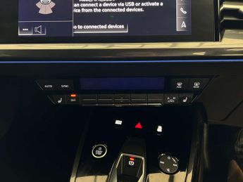 AUDI Q4 E-TRON Q4 e-tron Edition 1 35 5dr